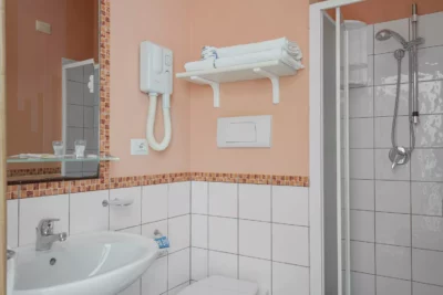 hotel-vega-camere-standad (7)